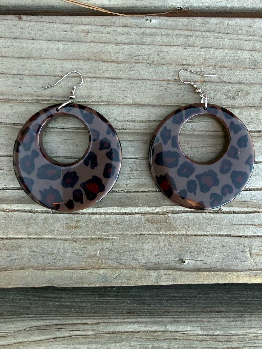 Bundle 3 for 50% off 1980s-90s Leopard Print Resin Circle Earrings